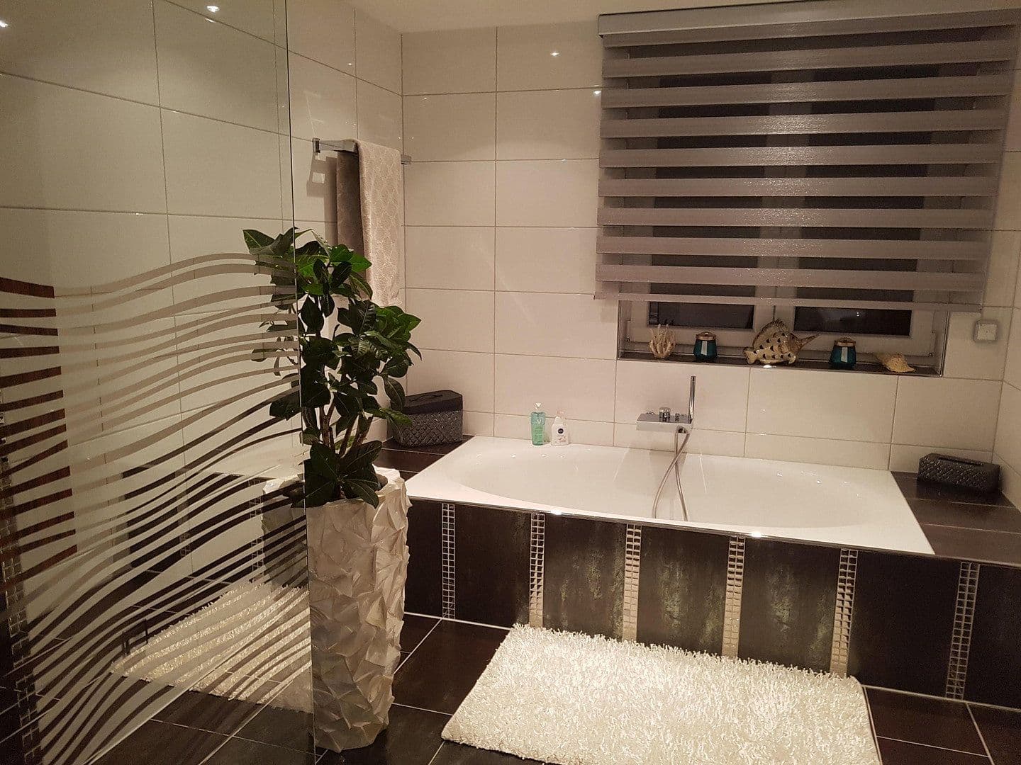 Prodej domu 166 m², pozemek 535 m², Krefeld, Severní Porýní-Vestfálsko Prodej domu 166 m², pozemek 535 m², Krefeld, Severní Porýní-Vestfálsko
