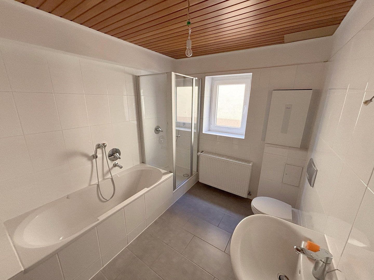 Pronájem bytu 3+1 115 m², Braunschweig, Dolní Sasko Pronájem bytu 3+1 115 m², Braunschweig, Dolní Sasko