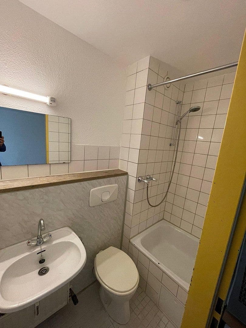 Pronájem bytu 1+1 17 m², Äußere Brucker Straße 43, Erlangen, Bavorsko Pronájem bytu 1+1 17 m², Äußere Brucker Straße 43, Erlangen, Bavorsko