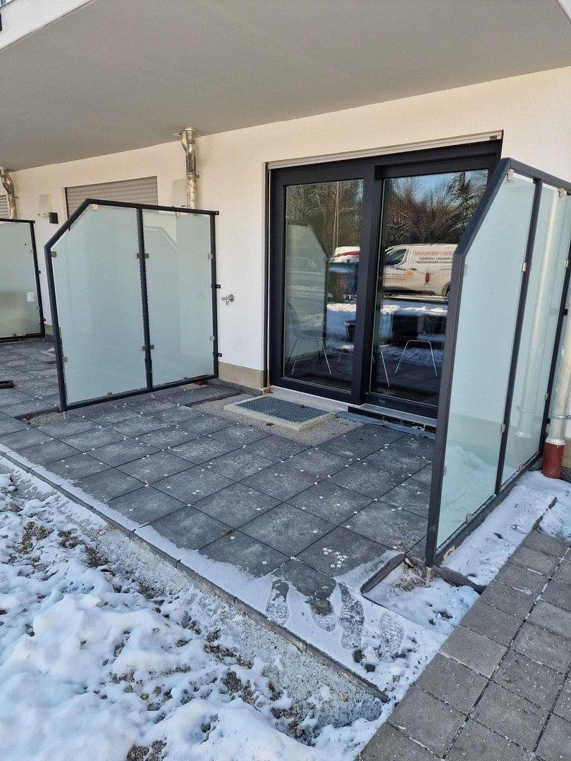Pronájem bytu 1+1 27 m², Schleißheimer Straße (Nummer wird für Besichtugungen mitgeteilt), München, Bavorsko Pronájem bytu 1+1 27 m², Schleißheimer Straße (Nummer wird für Besichtugungen mitgeteilt), München, Bavorsko