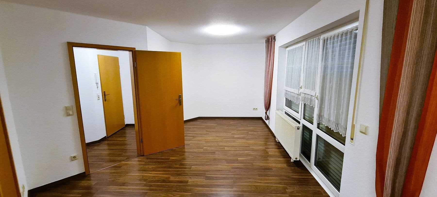Pronájem bytu 1+1 38 m², Professor-Simmel-Straße 2d, Gera, Debschwitz, Durynsko Pronájem bytu 1+1 38 m², Professor-Simmel-Straße 2d, Gera, Debschwitz, Durynsko