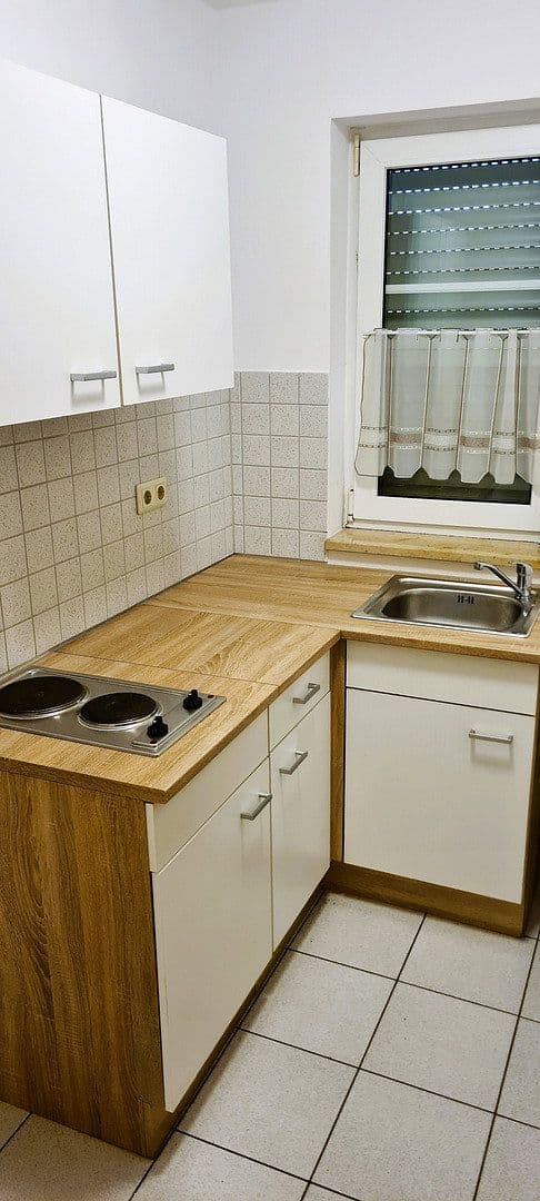 Pronájem bytu 1+1 38 m², Professor-Simmel-Straße 2d, Gera, Debschwitz, Durynsko Pronájem bytu 1+1 38 m², Professor-Simmel-Straße 2d, Gera, Debschwitz, Durynsko