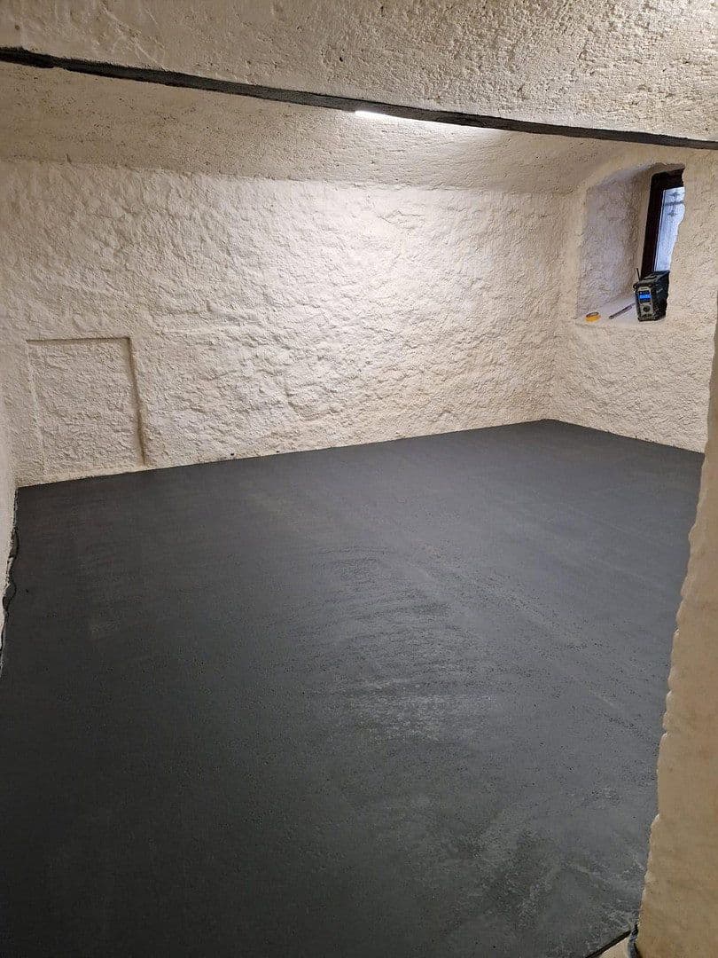 Prodej domu 372 m², pozemek 370 m², Humboldtstraße 8, Reichenbach, Sasko Prodej domu 372 m², pozemek 370 m², Humboldtstraße 8, Reichenbach, Sasko