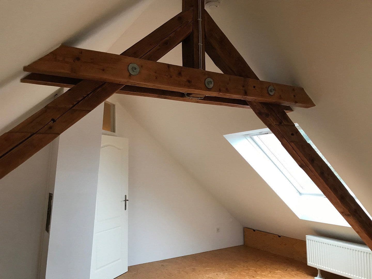 Pronájem bytu 5+1 145 m², Gaildorf, Bádensko-Württembersko Pronájem bytu 5+1 145 m², Gaildorf, Bádensko-Württembersko