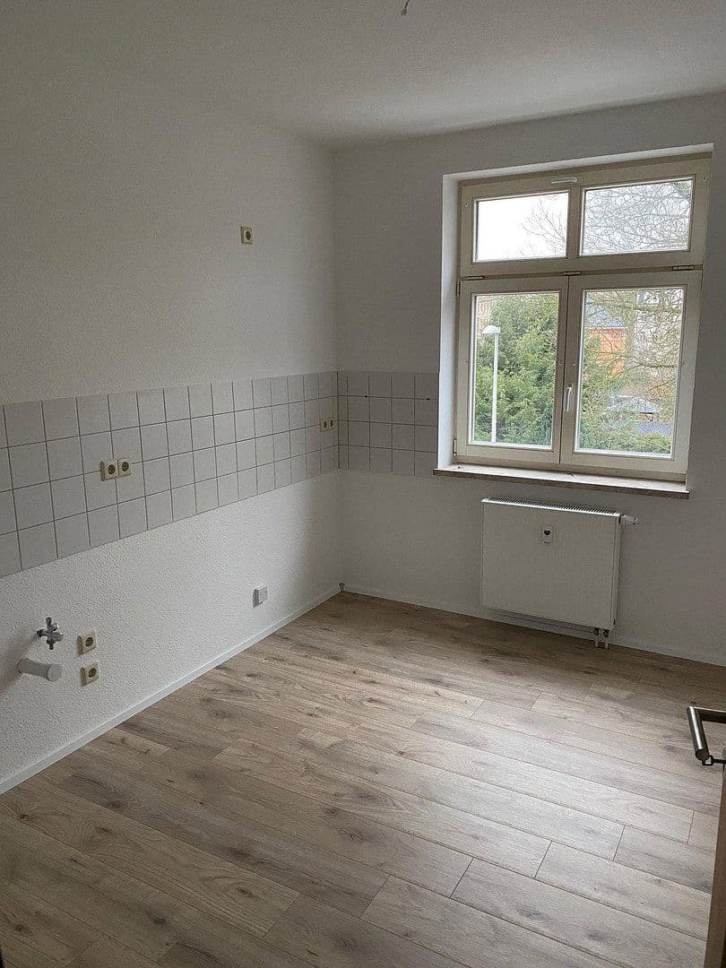 Pronájem bytu 2+1 58 m², Bahnhofstraße 4, Reichenbach, Sasko Pronájem bytu 2+1 58 m², Bahnhofstraße 4, Reichenbach, Sasko
