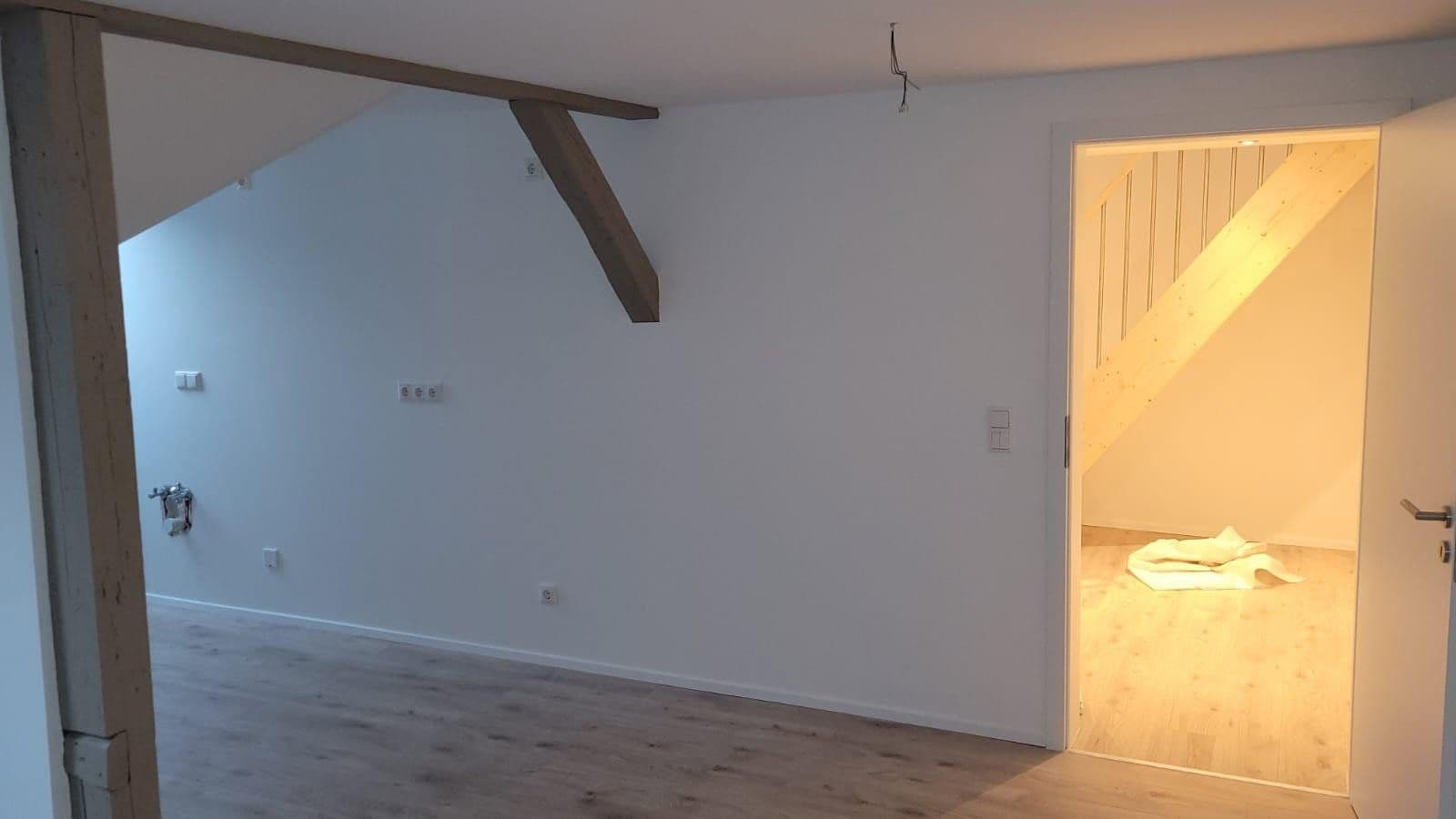 Prodej domu 410 m², pozemek 210 m², Stockmannstr. 5, Reichenbach, Sasko Prodej domu 410 m², pozemek 210 m², Stockmannstr. 5, Reichenbach, Sasko