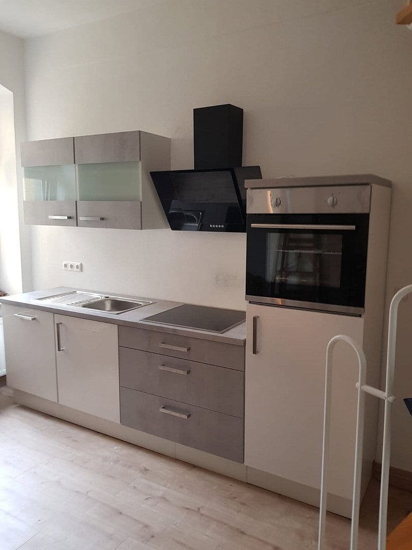 Prodej domu 410 m², pozemek 210 m², Stockmannstr. 5, Reichenbach, Sasko Prodej domu 410 m², pozemek 210 m², Stockmannstr. 5, Reichenbach, Sasko