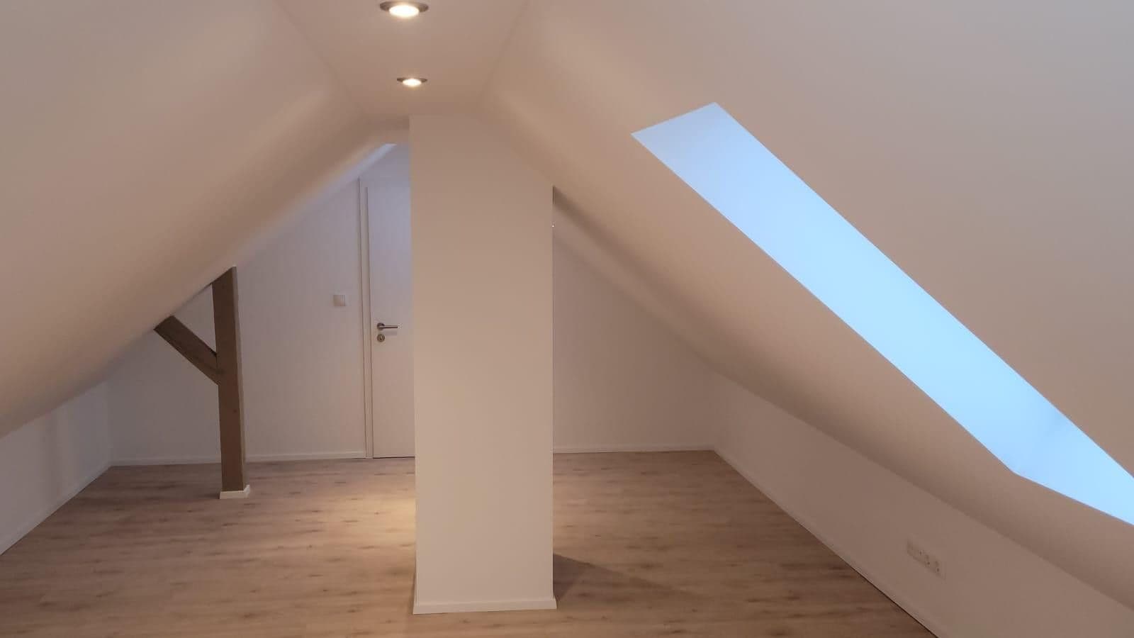 Prodej domu 410 m², pozemek 210 m², Stockmannstr. 5, Reichenbach, Sasko Prodej domu 410 m², pozemek 210 m², Stockmannstr. 5, Reichenbach, Sasko