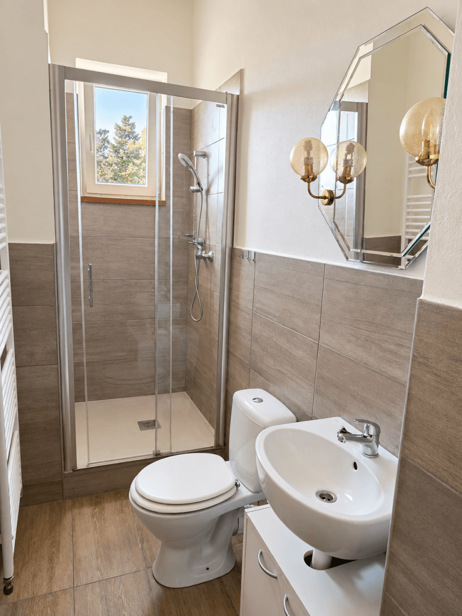 Pronájem bytu 2+1 80 m², Hornická, Netolice, Jihočeský kraj Pronájem bytu 2+1 80 m², Hornická, Netolice, Jihočeský kraj