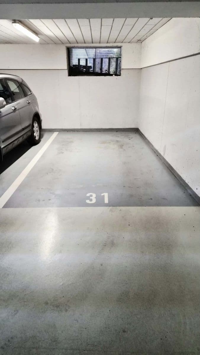 Pronájem garáže 13 m², Rýnská, Praha, Praha Pronájem garáže 13 m², Rýnská, Praha, Praha