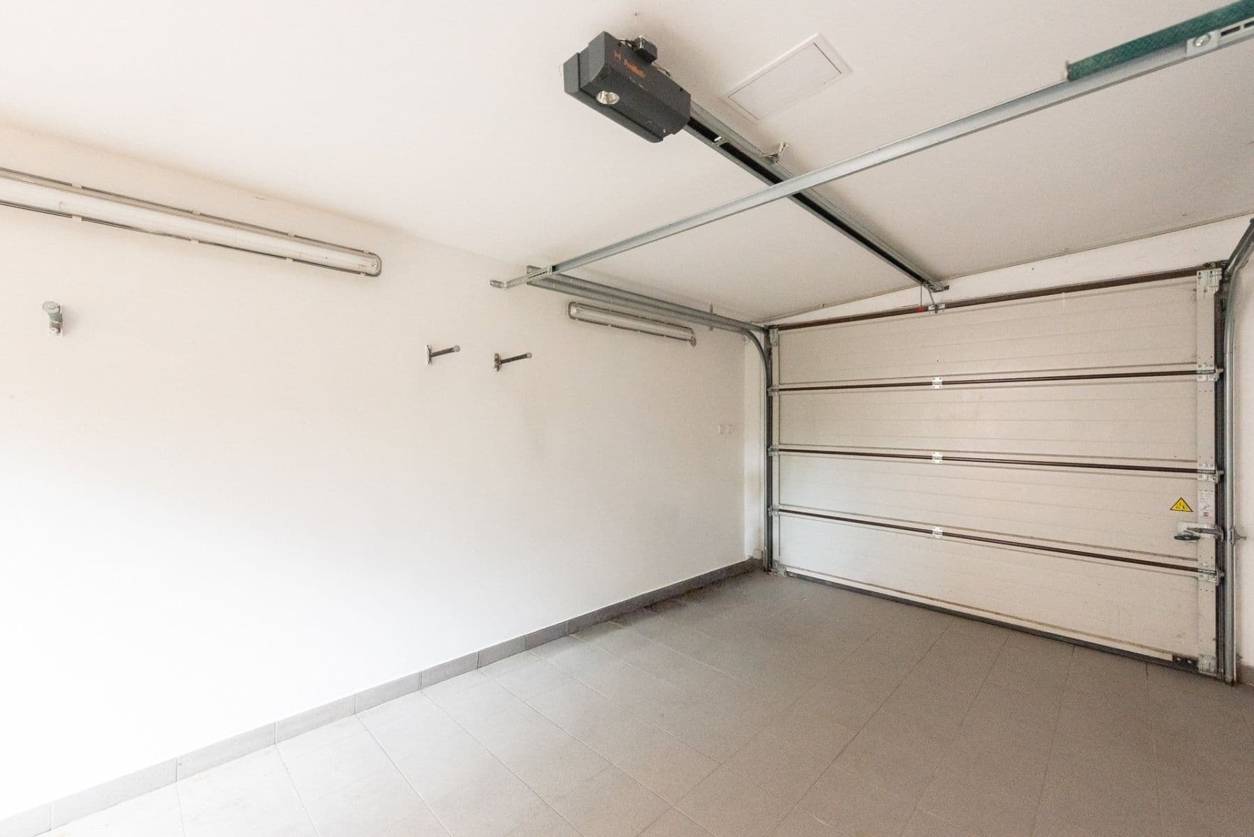 Prodej domu 198 m², pozemek 641 m², Do Zahrádek II, Praha, Praha Prodej domu 198 m², pozemek 641 m², Do Zahrádek II, Praha, Praha