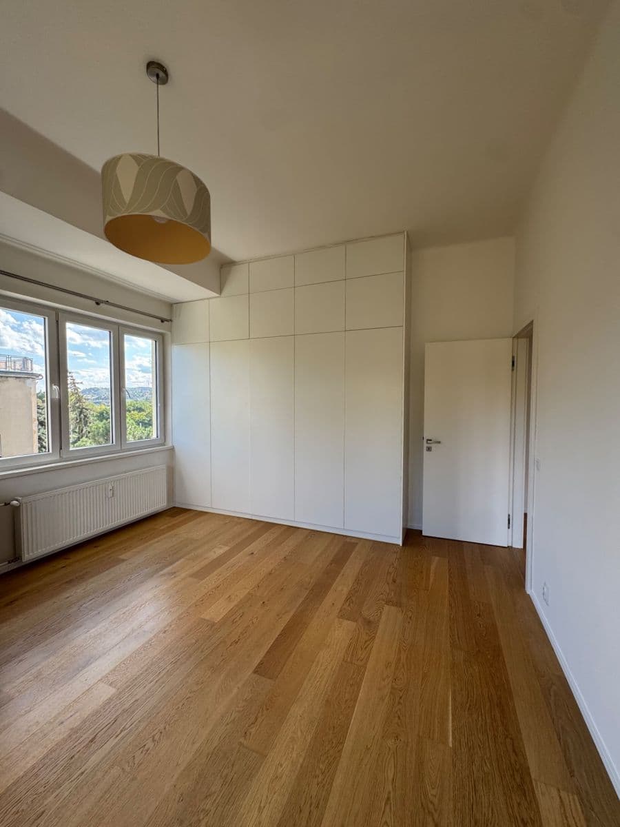Pronájem bytu 3+kk 78 m², Podolské nábřeží, Praha, Praha Pronájem bytu 3+kk 78 m², Podolské nábřeží, Praha, Praha