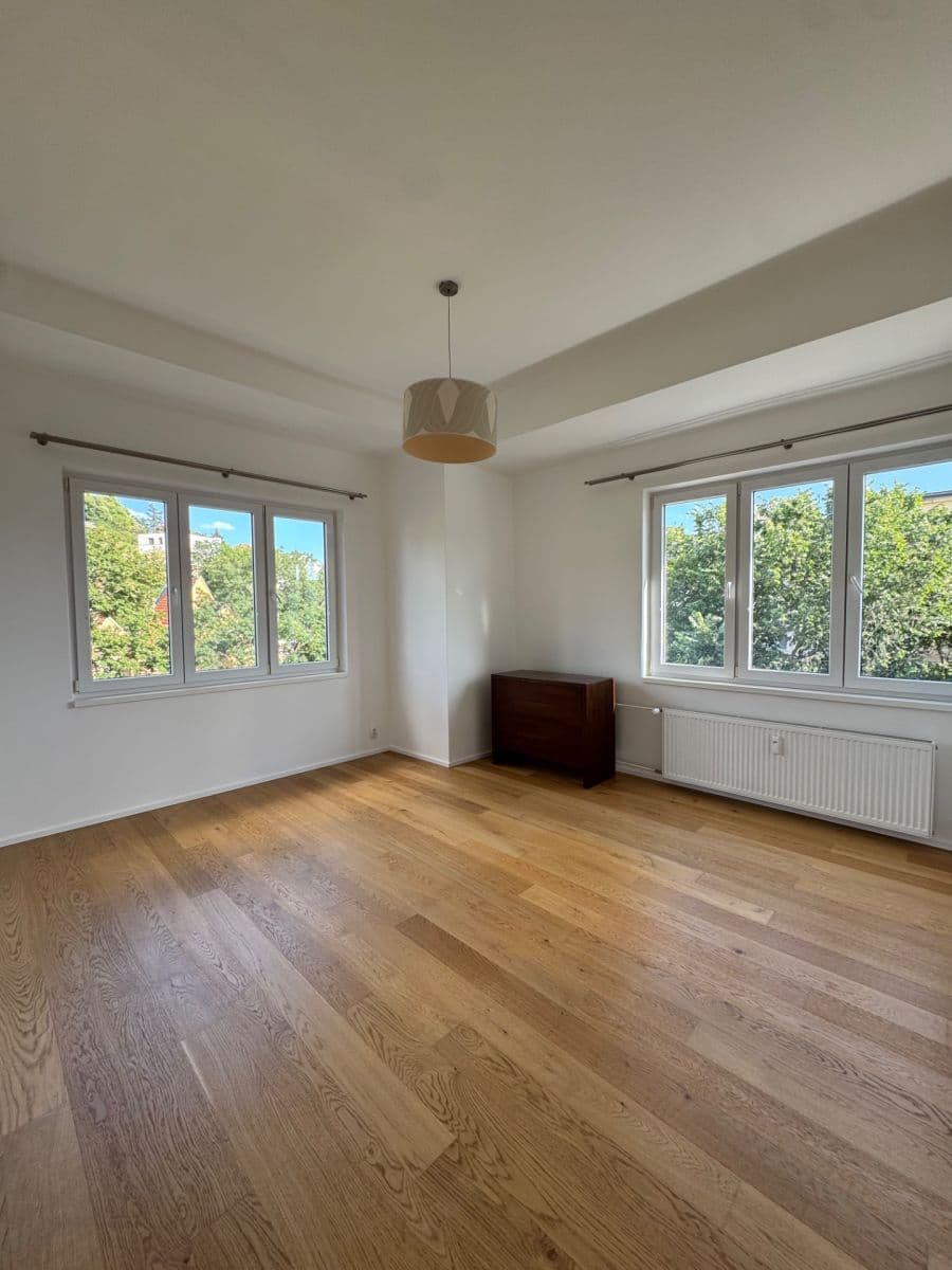 Pronájem bytu 3+kk 78 m², Podolské nábřeží, Praha, Praha Pronájem bytu 3+kk 78 m², Podolské nábřeží, Praha, Praha