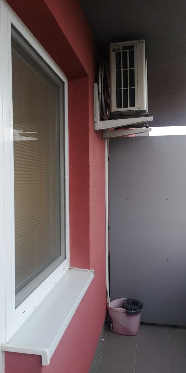 Prodej bytu 1+1 40 m², Nejedlého, Dúbravka, Bratislavský kraj Prodej bytu 1+1 40 m², Nejedlého, Dúbravka, Bratislavský kraj