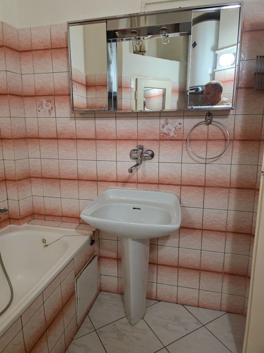 Prodej bytu 2+kk 53 m², Puškinovo náměstí, Praha, Praha Prodej bytu 2+kk 53 m², Puškinovo náměstí, Praha, Praha