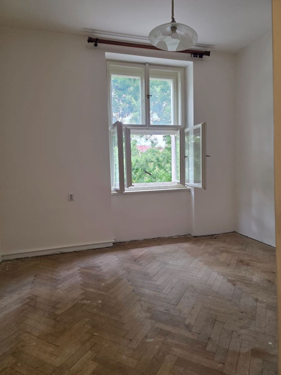 Prodej bytu 2+kk 53 m², Puškinovo náměstí, Praha, Praha Prodej bytu 2+kk 53 m², Puškinovo náměstí, Praha, Praha