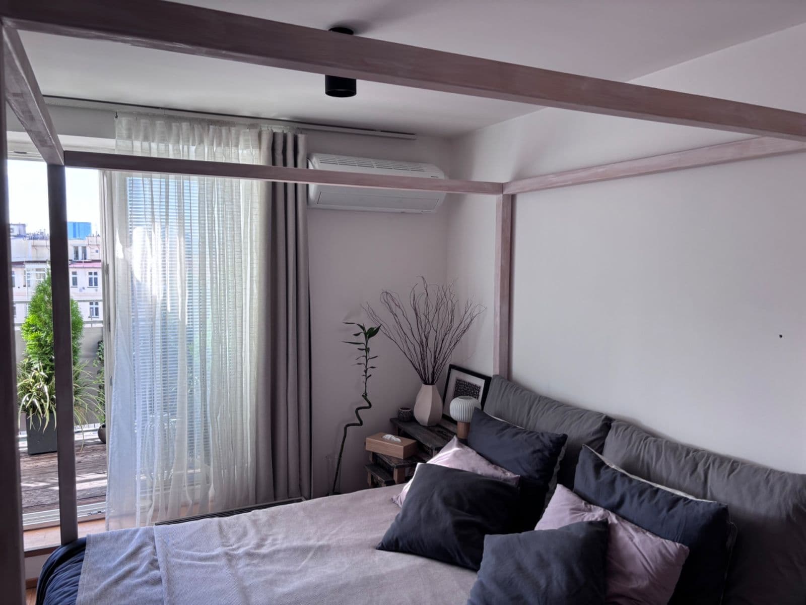Pronájem bytu 1+kk 42 m², Moskevská, Praha, Praha Pronájem bytu 1+kk 42 m², Moskevská, Praha, Praha