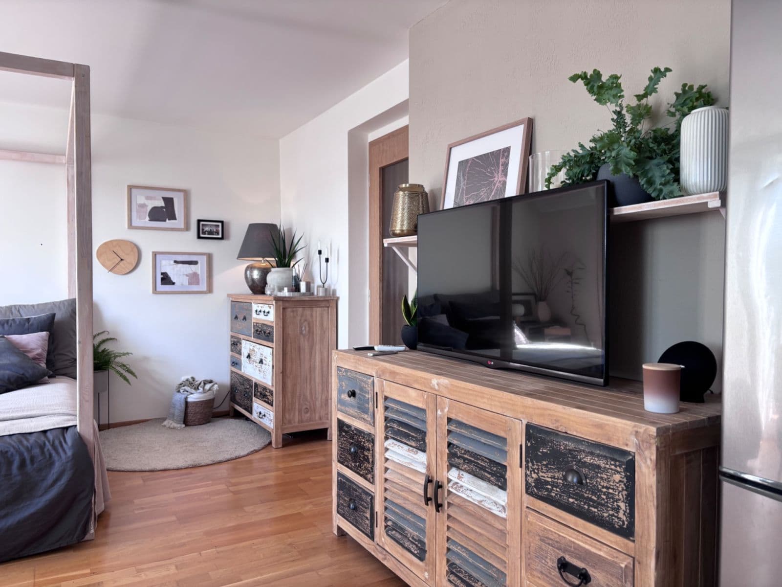 Pronájem bytu 1+kk 42 m², Moskevská, Praha, Praha Pronájem bytu 1+kk 42 m², Moskevská, Praha, Praha