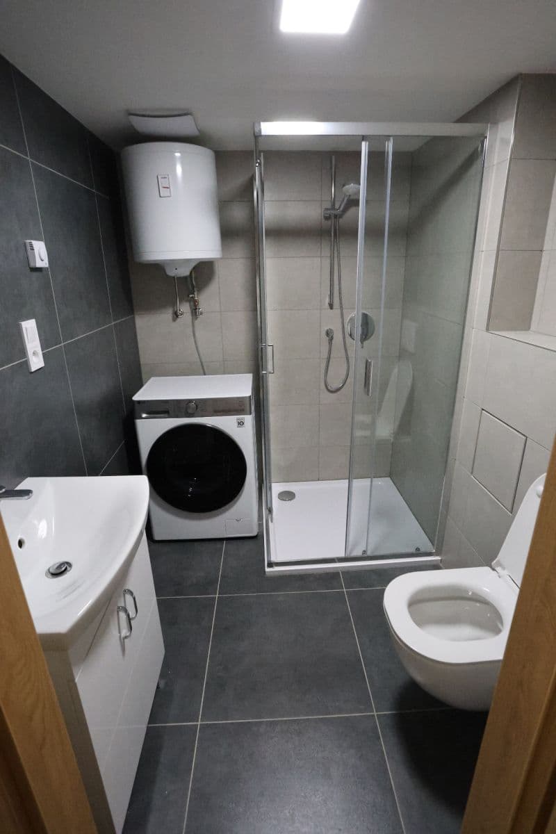 Pronájem bytu 1+kk 28 m², Sokolská, Praha, Praha Pronájem bytu 1+kk 28 m², Sokolská, Praha, Praha