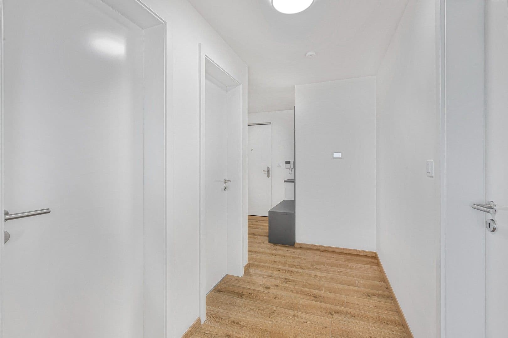 Pronájem bytu 2+kk 55 m², Zlochova, Praha, Praha Pronájem bytu 2+kk 55 m², Zlochova, Praha, Praha