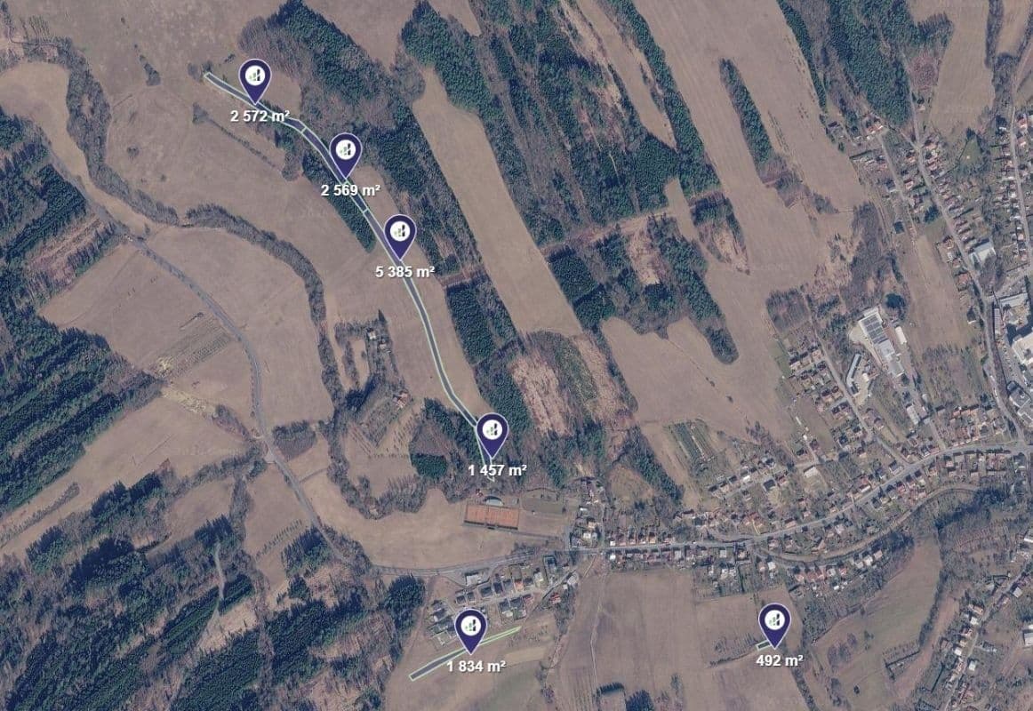 Prodej pozemku 13.392 m², Slavičín, Zlínský kraj Prodej pozemku 13.392 m², Slavičín, Zlínský kraj