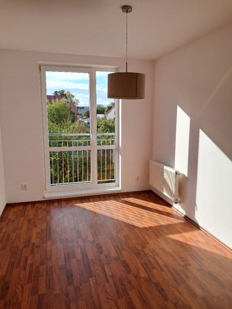 Prodej bytu 3+kk 75 m², Havlíčkovo nám., Rudná, Středočeský kraj Prodej bytu 3+kk 75 m², Havlíčkovo nám., Rudná, Středočeský kraj