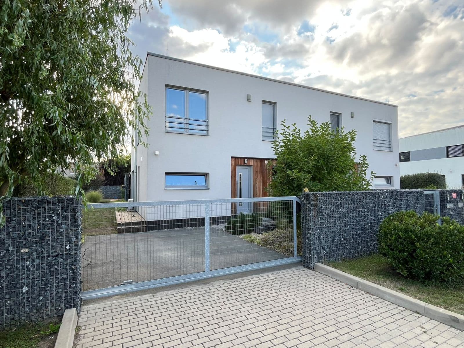 Prodej domu 117 m², pozemek 410 m², Červená Skála, Husinec, Středočeský kraj Prodej domu 117 m², pozemek 410 m², Červená Skála, Husinec, Středočeský kraj