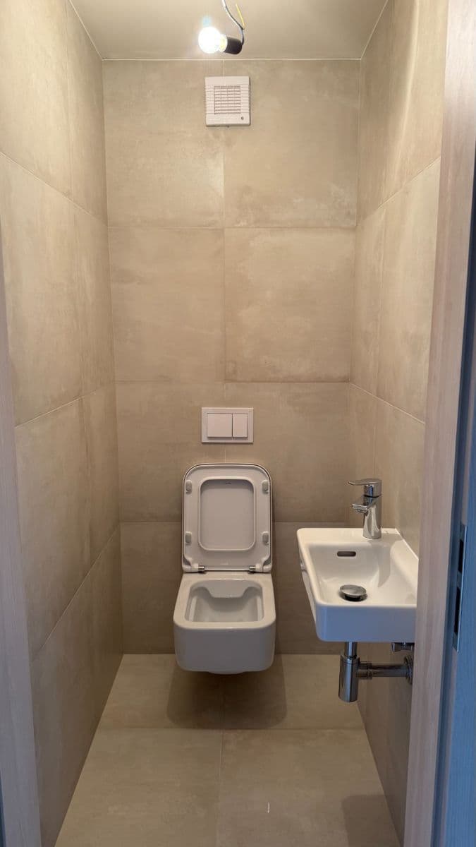 Prodej bytu 2+kk 52 m², Starý Dvůr, Hrádek nad Nisou, Liberecký kraj Prodej bytu 2+kk 52 m², Starý Dvůr, Hrádek nad Nisou, Liberecký kraj