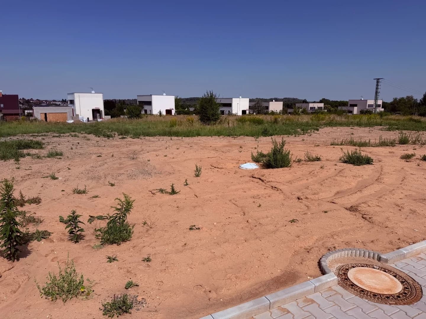 Prodej pozemku 693 m², Úvaly, Středočeský kraj Prodej pozemku 693 m², Úvaly, Středočeský kraj