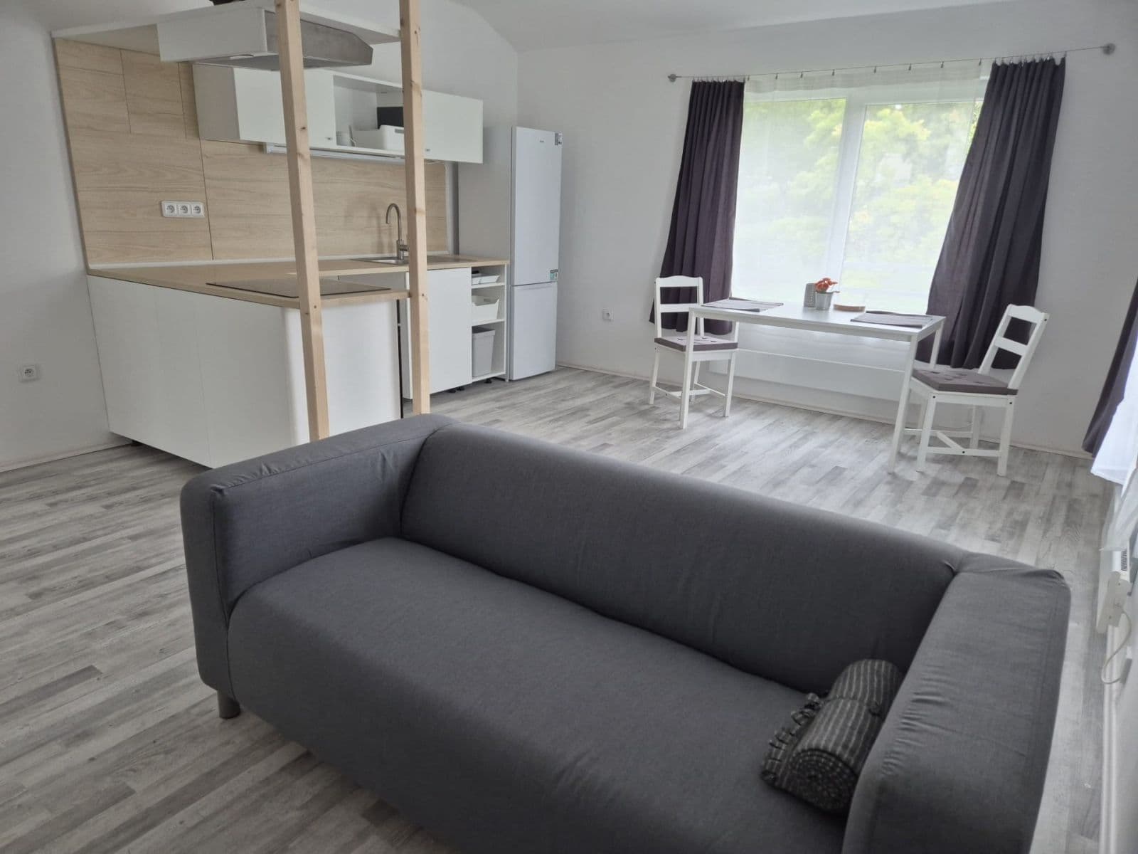 Pronájem bytu 2+kk 61 m², Kladenská, Hostouň, Středočeský kraj Pronájem bytu 2+kk 61 m², Kladenská, Hostouň, Středočeský kraj
