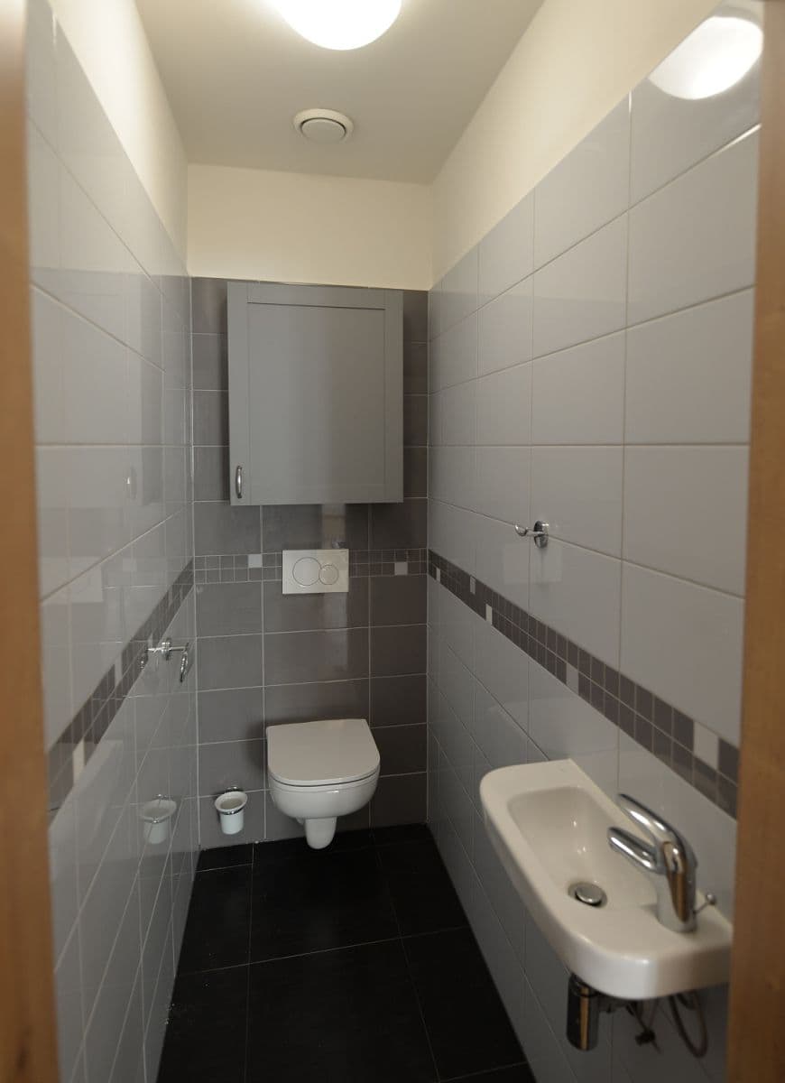 Pronájem bytu 3+kk 94 m², Lounská, Teplice, Ústecký kraj Pronájem bytu 3+kk 94 m², Lounská, Teplice, Ústecký kraj