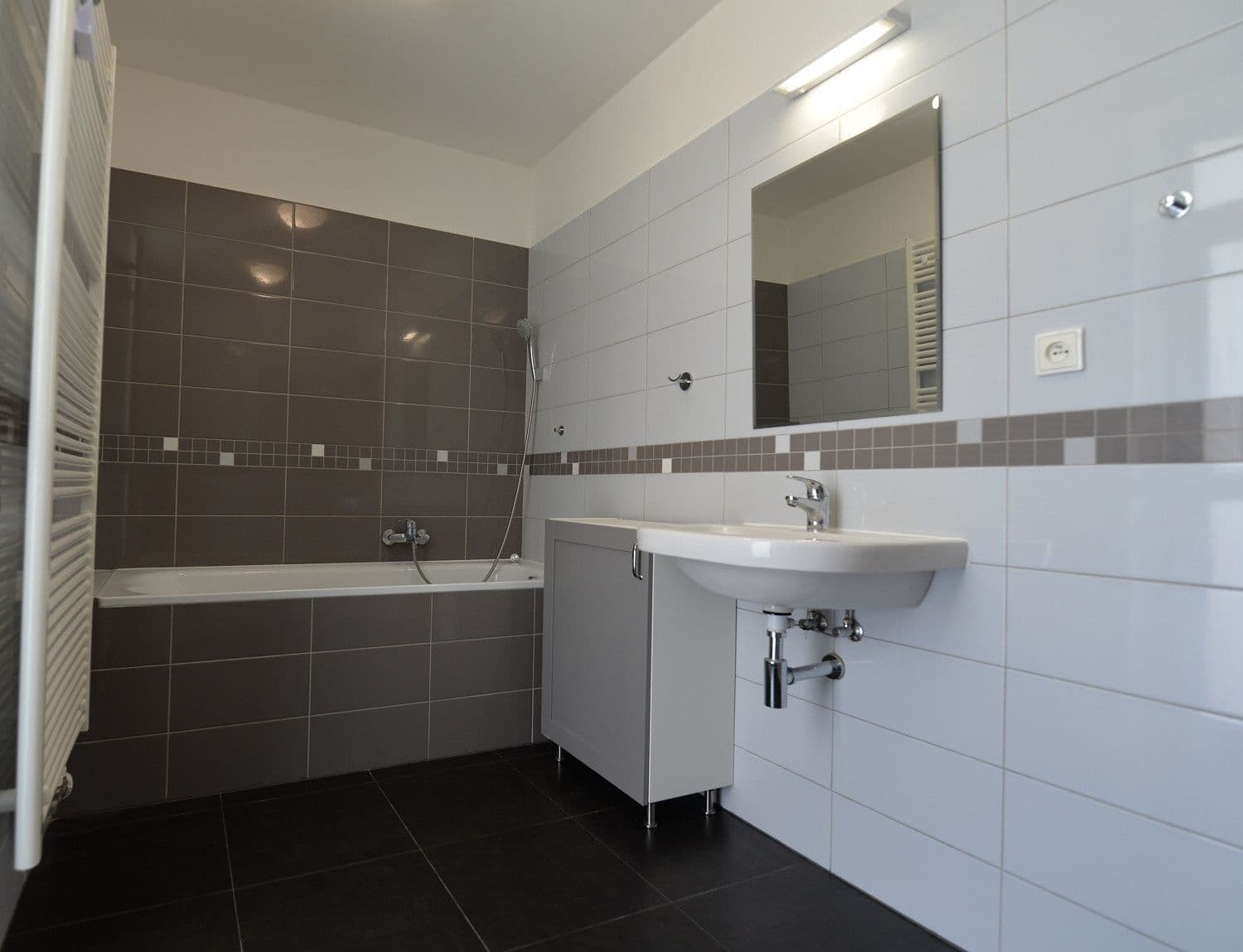 Pronájem bytu 3+kk 94 m², Lounská, Teplice, Ústecký kraj Pronájem bytu 3+kk 94 m², Lounská, Teplice, Ústecký kraj