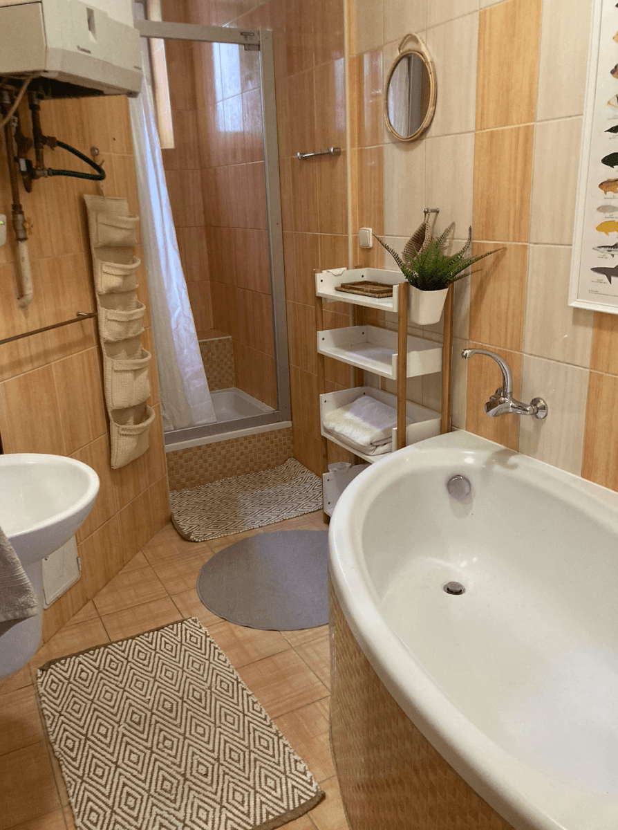 Pronájem bytu 3+1 98 m², Murgašova, Bratislava - mestská časť Staré Mesto, Bratislavský kraj Pronájem bytu 3+1 98 m², Murgašova, Bratislava - mestská časť Staré Mesto, Bratislavský kraj