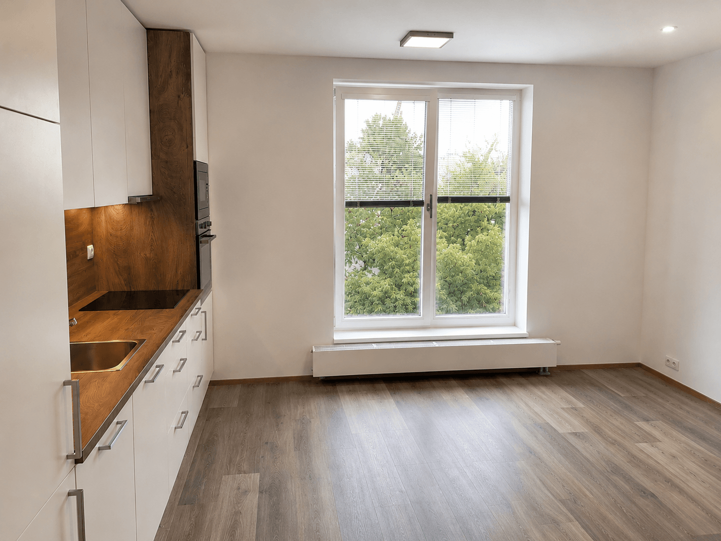 Pronájem bytu 2+kk 55 m², V jehličí, Praha, Praha Pronájem bytu 2+kk 55 m², V jehličí, Praha, Praha