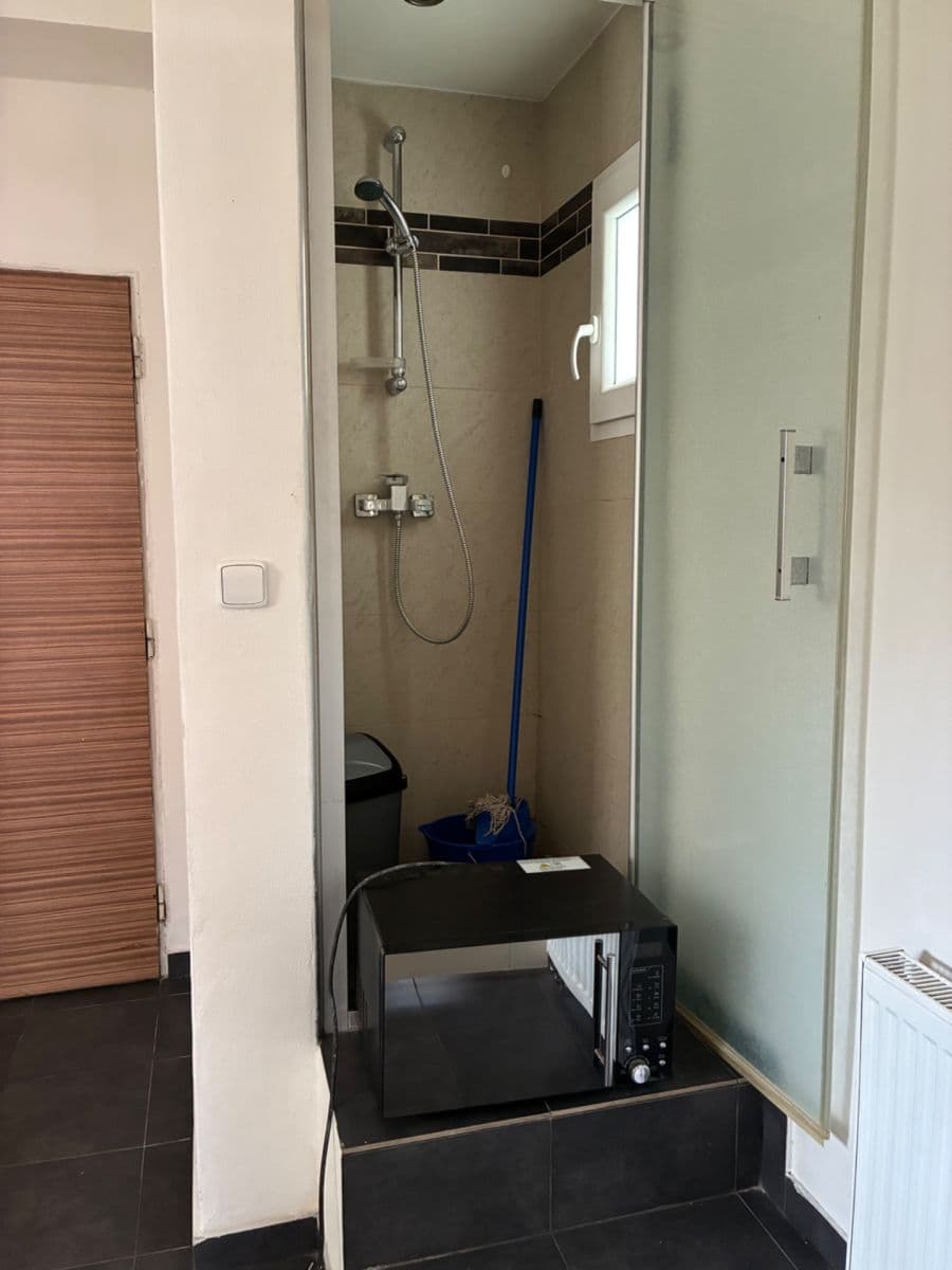 Pronájem bytu 3+kk 63 m², Přístavní, Praha, Praha Pronájem bytu 3+kk 63 m², Přístavní, Praha, Praha