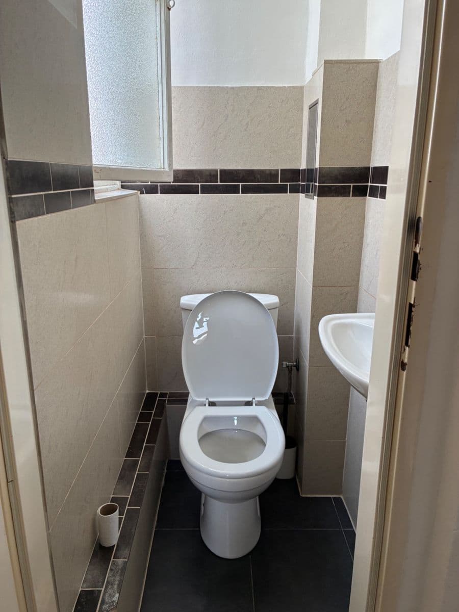 Pronájem bytu 3+kk 63 m², Přístavní, Praha, Praha Pronájem bytu 3+kk 63 m², Přístavní, Praha, Praha