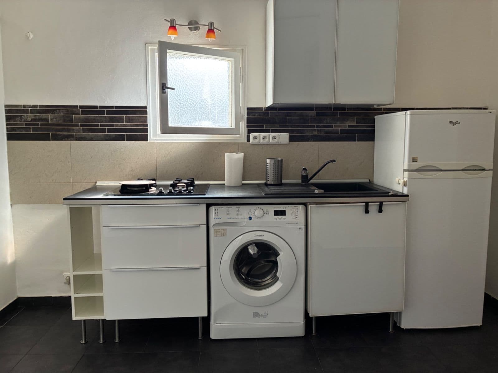 Pronájem bytu 3+kk 63 m², Přístavní, Praha, Praha Pronájem bytu 3+kk 63 m², Přístavní, Praha, Praha