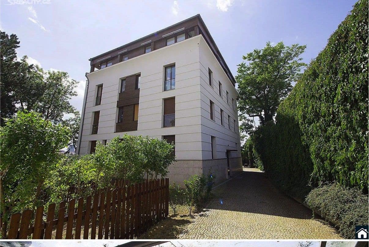 Pronájem bytu 2+kk 45 m², Americká, Praha, Praha Pronájem bytu 2+kk 45 m², Americká, Praha, Praha