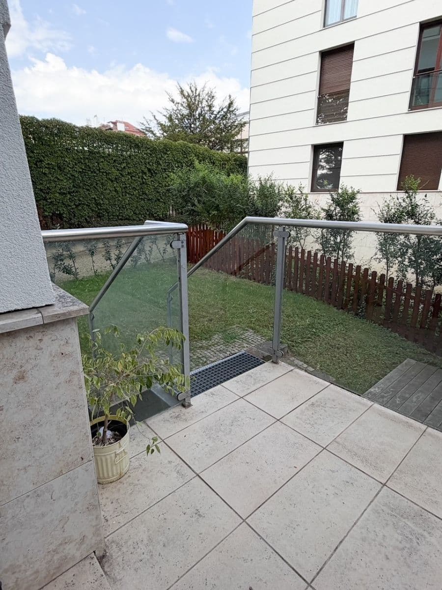 Pronájem bytu 2+kk 45 m², Americká, Praha, Praha Pronájem bytu 2+kk 45 m², Americká, Praha, Praha