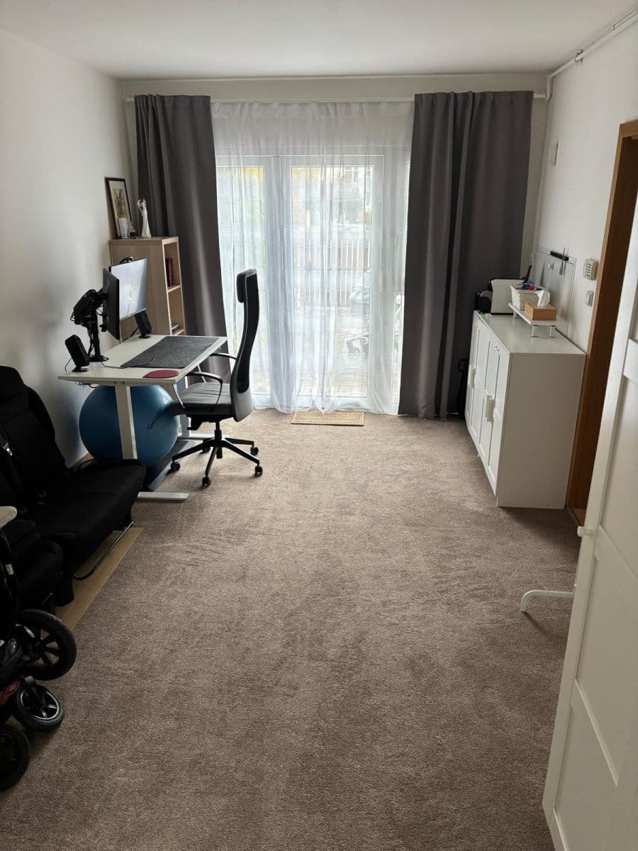 Pronájem domu 196 m², pozemek 500 m², Lutínská, Praha, Praha Pronájem domu 196 m², pozemek 500 m², Lutínská, Praha, Praha