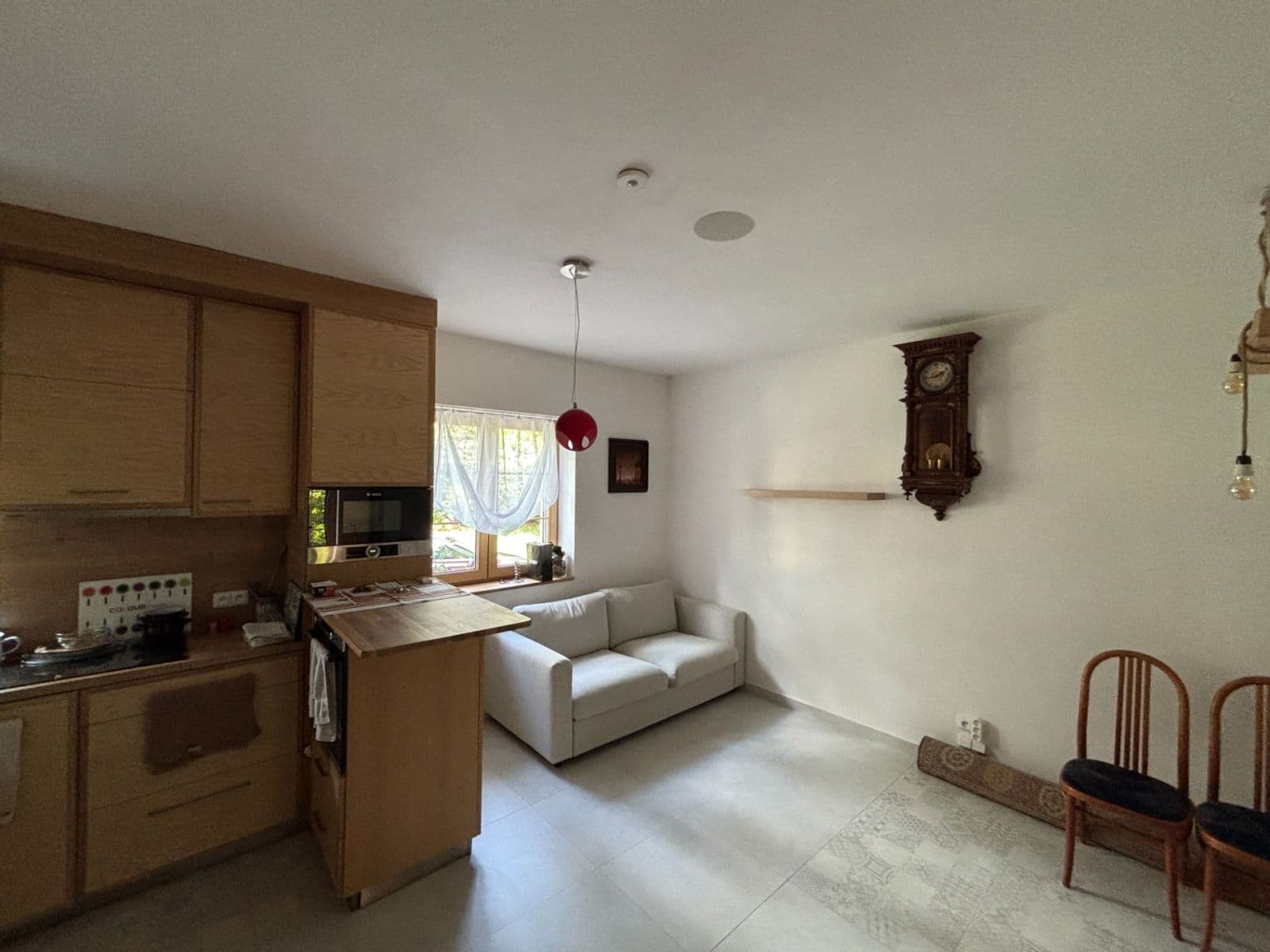 Pronájem bytu 2+kk 50 m², Krhanice, Středočeský kraj Pronájem bytu 2+kk 50 m², Krhanice, Středočeský kraj