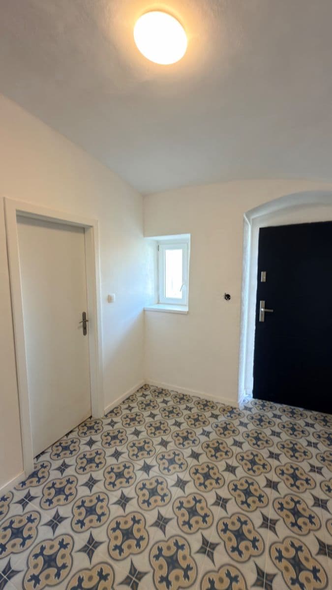 Pronájem bytu 2+kk 45 m², Zdislavy z Lemberka, Jablonné v Podještědí, Liberecký kraj Pronájem bytu 2+kk 45 m², Zdislavy z Lemberka, Jablonné v Podještědí, Liberecký kraj