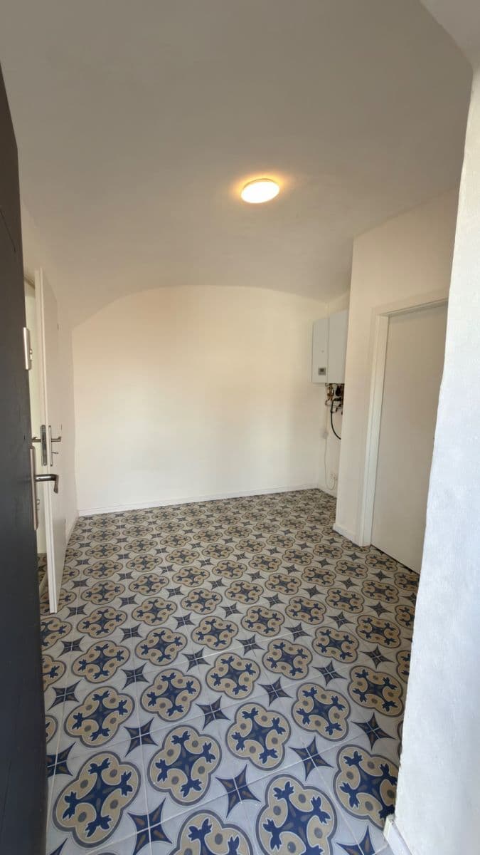 Pronájem bytu 2+kk 45 m², Zdislavy z Lemberka, Jablonné v Podještědí, Liberecký kraj Pronájem bytu 2+kk 45 m², Zdislavy z Lemberka, Jablonné v Podještědí, Liberecký kraj