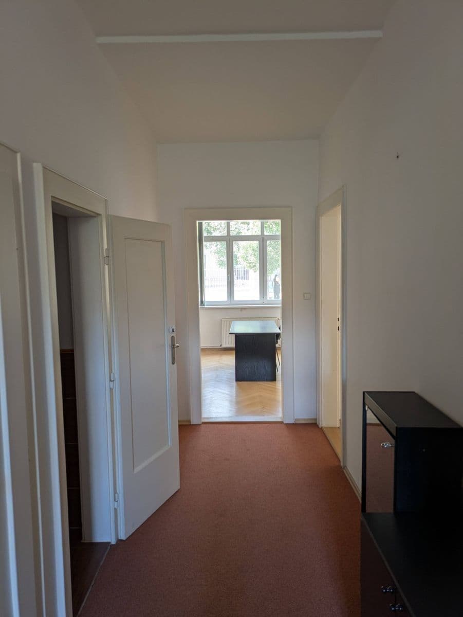 Pronájem bytu 3+kk 104 m², Arne Nováka, Brno, Jihomoravský kraj Pronájem bytu 3+kk 104 m², Arne Nováka, Brno, Jihomoravský kraj