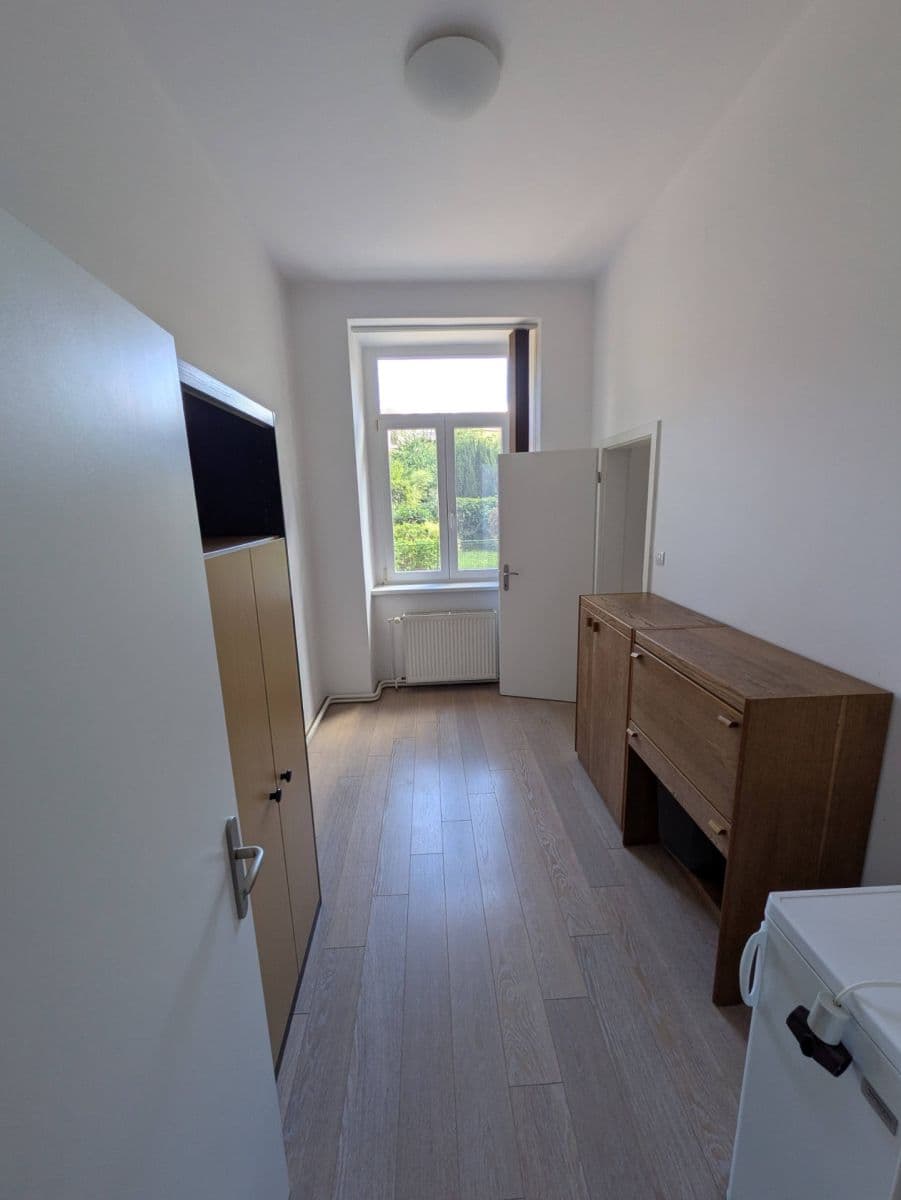 Pronájem bytu 3+kk 104 m², Arne Nováka, Brno, Jihomoravský kraj Pronájem bytu 3+kk 104 m², Arne Nováka, Brno, Jihomoravský kraj
