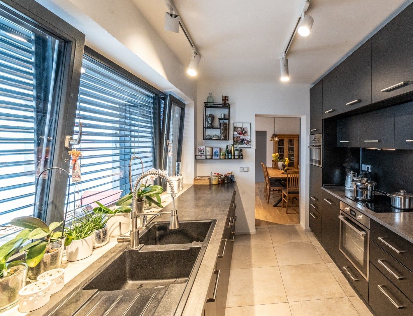Prodej domu 203 m², pozemek 406 m², Petra Hrubého, Slaný, Středočeský kraj Prodej domu 203 m², pozemek 406 m², Petra Hrubého, Slaný, Středočeský kraj