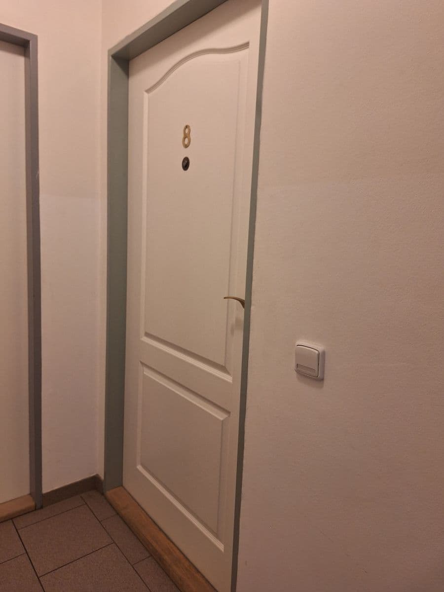 Pronájem bytu 2+1 46 m², Úhonická, Jeneč, Středočeský kraj Pronájem bytu 2+1 46 m², Úhonická, Jeneč, Středočeský kraj