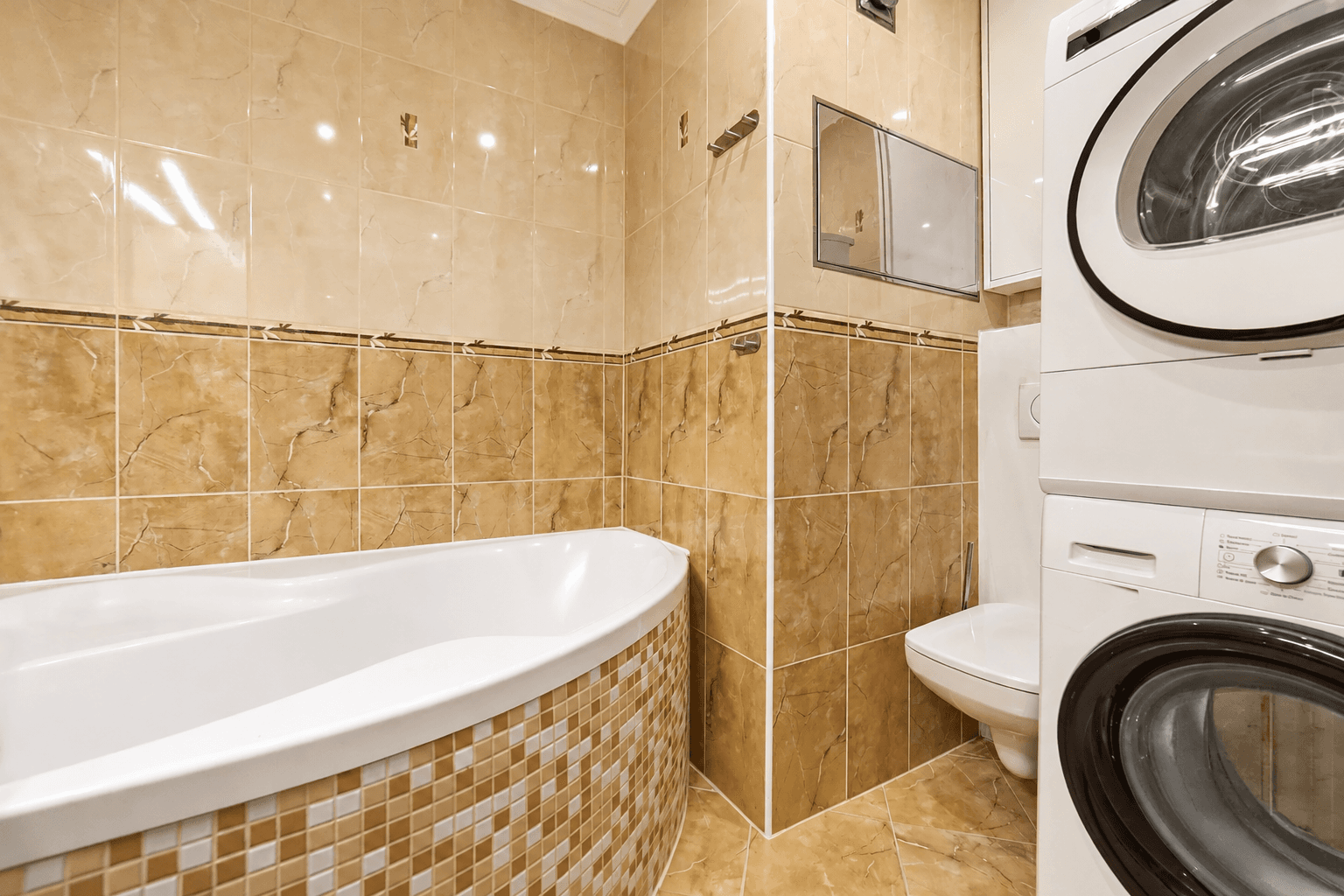 Prodej bytu 3+1 77 m², Tupolevova, Praha, Praha Prodej bytu 3+1 77 m², Tupolevova, Praha, Praha