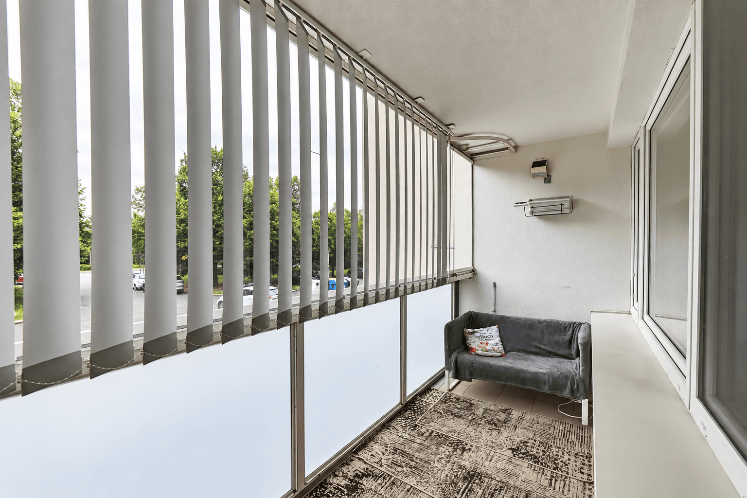 Prodej bytu 3+1 77 m², Tupolevova, Praha, Praha Prodej bytu 3+1 77 m², Tupolevova, Praha, Praha
