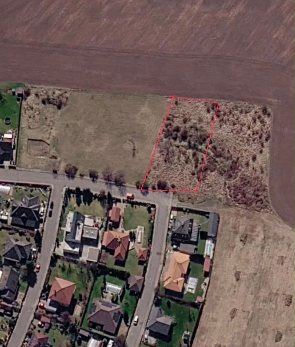 Prodej pozemku 3.315 m², Františka Macháčka, Český Brod, Středočeský kraj Prodej pozemku 3.315 m², Františka Macháčka, Český Brod, Středočeský kraj